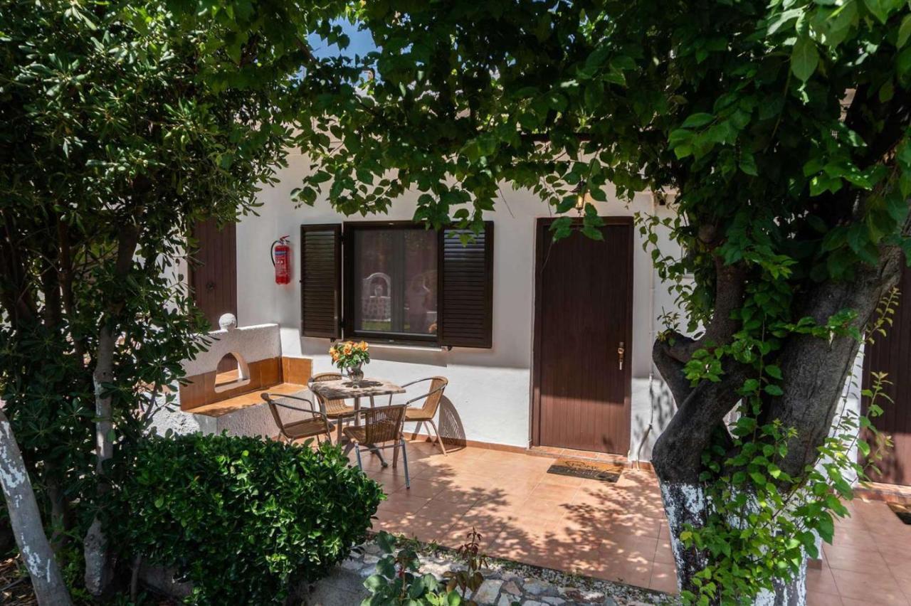 Skyros Avra Residences Экстерьер фото